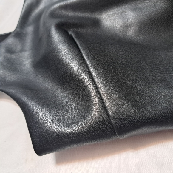 Faux Leather Bodysuit Size M - Picture 5 of 15